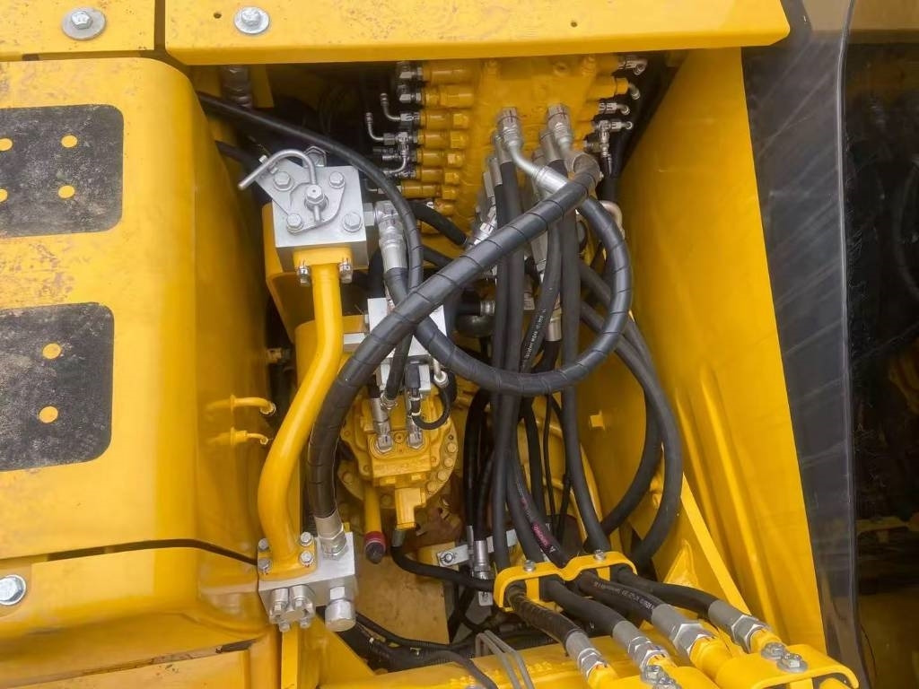 Komatsu PC 130 - Bager goseničar: slika 5 Komatsu PC 130 - Bager goseničar: slika 5