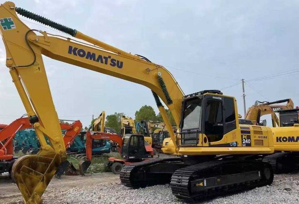 Komatsu PC 240 - Bager goseničar: slika 3 Komatsu PC 240 - Bager goseničar: slika 3