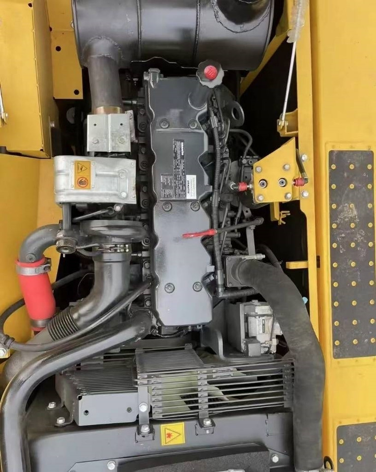 Komatsu PC 240 - Bager goseničar: slika 2 Komatsu PC 240 - Bager goseničar: slika 2