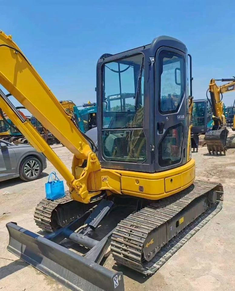 Komatsu PC 40 - Mini bager: slika 4 Komatsu PC 40 - Mini bager: slika 4