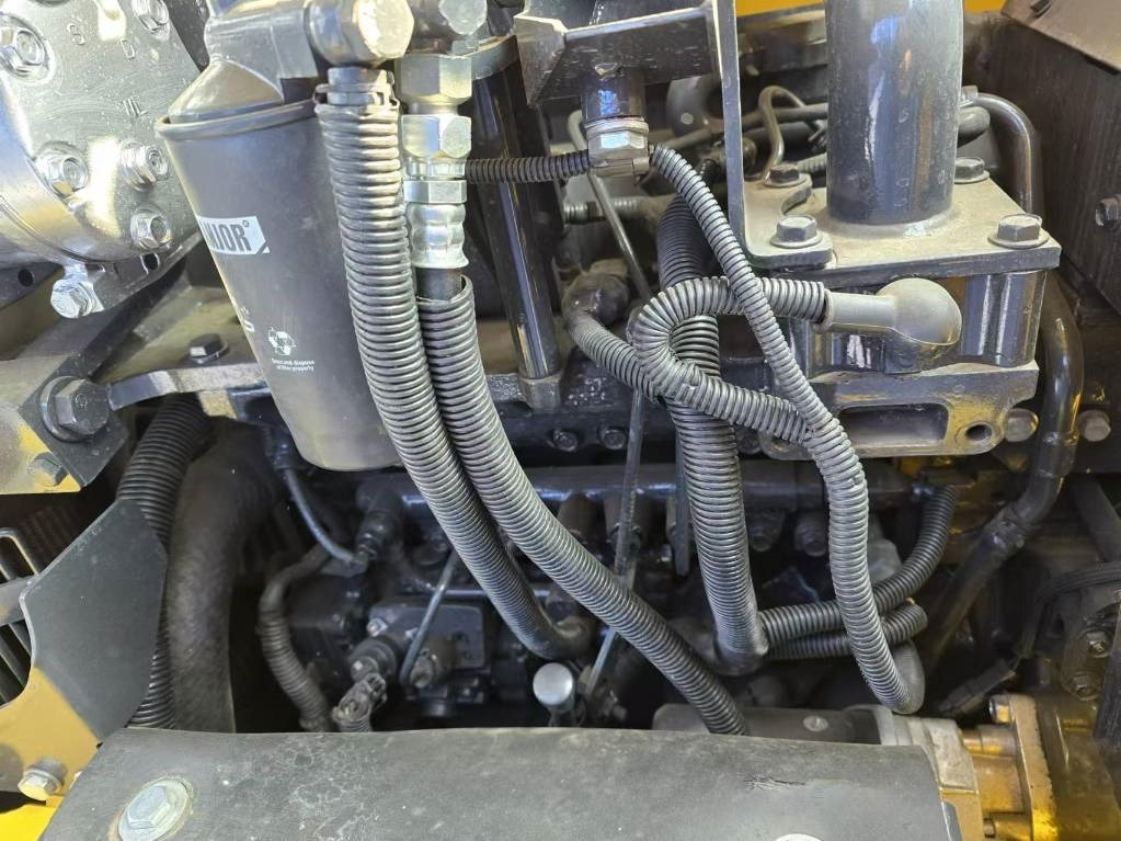 Komatsu PC 70 - Mini bager: slika 5 Komatsu PC 70 - Mini bager: slika 5