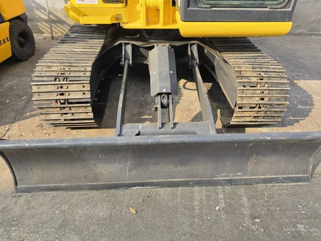 Komatsu PC 70 - Mini bager: slika 3 Komatsu PC 70 - Mini bager: slika 3