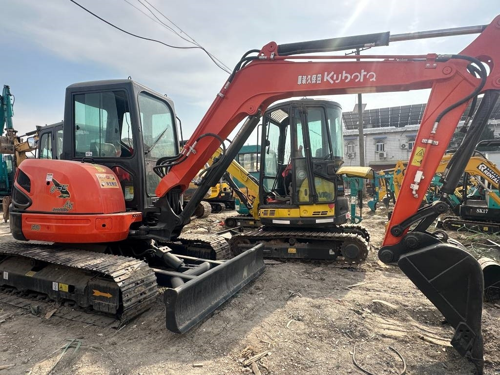 Kubota U 35 - Mini bager: slika 2 Kubota U 35 - Mini bager: slika 2