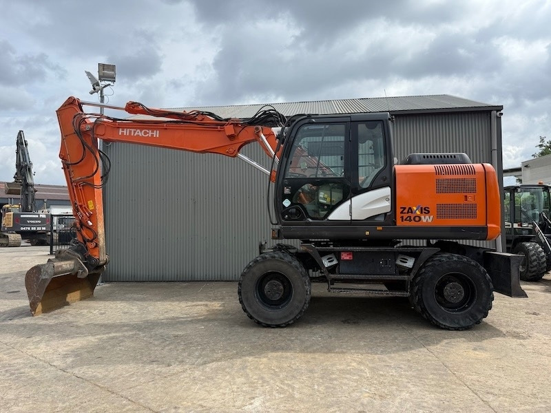 Hitachi ZX 140 W-5 - Bager na kolesih: slika 1 Hitachi ZX 140 W-5 - Bager na kolesih: slika 1