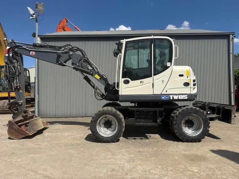 Terex TW 85 - Bager na kolesih: slika 1 Terex TW 85 - Bager na kolesih: slika 1