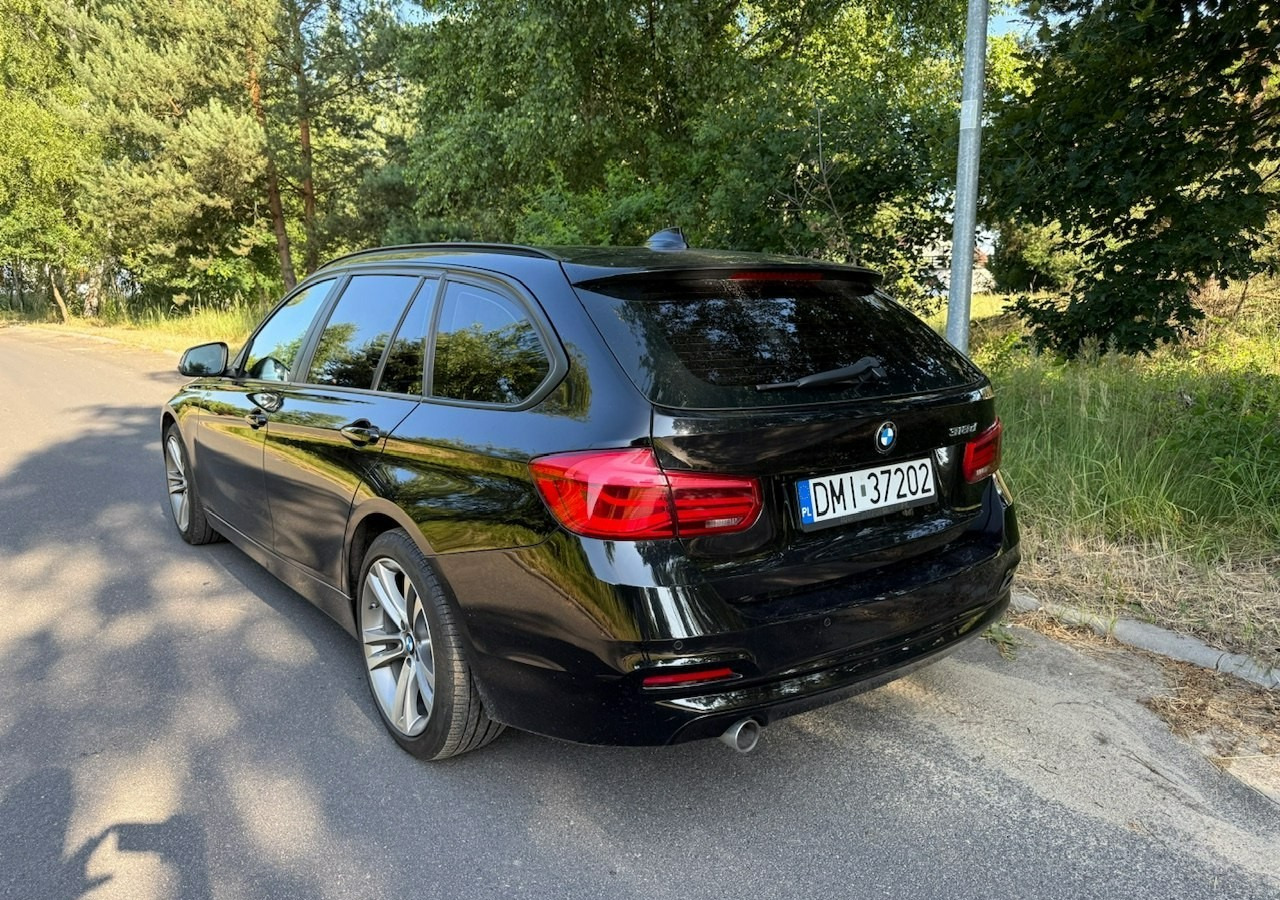 BMW SERIA 3 V (F30/F31/F34) BMW SERIA 3 318d 150KM Automat SportLine*AdaptiveLed*Navi*Półskóra*SerwisBMW* FV - Karavan: slika 3 BMW SERIA 3 V (F30/F31/F34) BMW SERIA 3 318d 150KM Automat SportLine*AdaptiveLed*Navi*Półskóra*SerwisBMW* FV - Karavan: slika 3