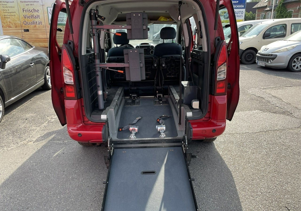 Citroen Berlingo II Berlingo 1.6 do przewozu Niepełnosprawnych inwalida rampa 2018 - Avtomobil: slika 3 Citroen Berlingo II Berlingo 1.6 do przewozu Niepełnosprawnych inwalida rampa 2018 - Avtomobil: slika 3