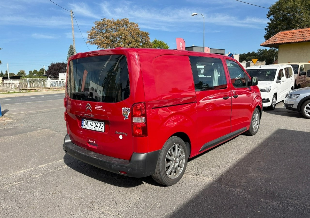 Citroen Jumpy II Jumpy 1.6HDI 115KM Klima A La Kamper 3 osobowy 2016 - Avtomobil: slika 3 Citroen Jumpy II Jumpy 1.6HDI 115KM Klima A La Kamper 3 osobowy 2016 - Avtomobil: slika 3