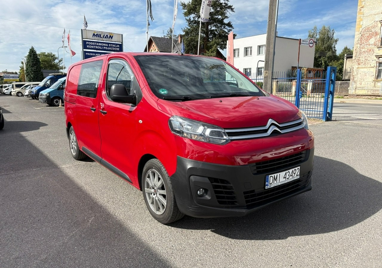 Citroen Jumpy II Jumpy 1.6HDI 115KM Klima A La Kamper 3 osobowy 2016 - Avtomobil: slika 1 Citroen Jumpy II Jumpy 1.6HDI 115KM Klima A La Kamper 3 osobowy 2016 - Avtomobil: slika 1