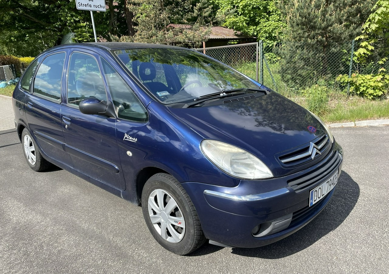 Citroen Xsara Picasso Citroen Xsara Picasso 1.6HDI-110KM Klima tempomat 2006 - Avtomobil: slika 2 Citroen Xsara Picasso Citroen Xsara Picasso 1.6HDI-110KM Klima tempomat 2006 - Avtomobil: slika 2