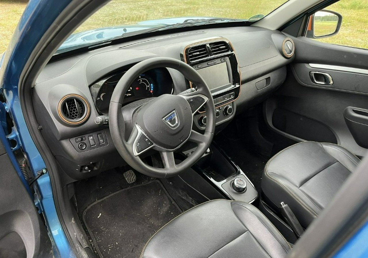 Dacia Spring Spring 45KM 100% Electric 230-315KM Zasięgu 2022 Bogate wyposażenie - Kombilimuzina: slika 2 Dacia Spring Spring 45KM 100% Electric 230-315KM Zasięgu 2022 Bogate wyposażenie - Kombilimuzina: slika 2