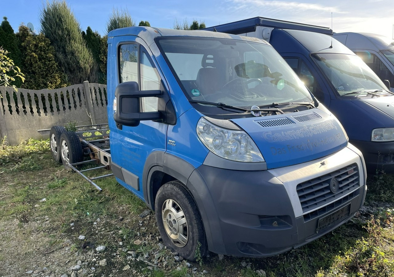 Fiat Ducato Ducato 3.0-160KM Rama pod zabudowę 2009 - Dostavno vozilo: slika 1 Fiat Ducato Ducato 3.0-160KM Rama pod zabudowę 2009 - Dostavno vozilo: slika 1