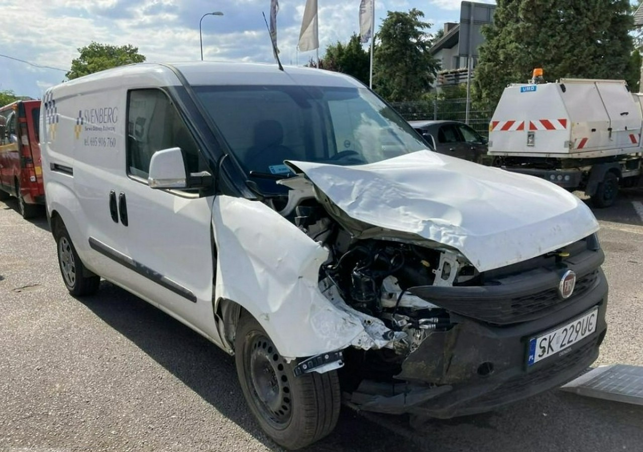 Furgon Fiat Doblo Fiat Doblo MAXI 1,6 jtd ECO Flex 105KM Klima 2021 Salon PL: slika 6