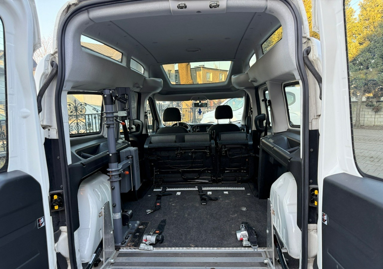 Fiat Doblo II Doblo 1.6-120KM dla Niepełnosprawnych RAMPA Inwalida Model 2020 - Avtomobil: slika 3 Fiat Doblo II Doblo 1.6-120KM dla Niepełnosprawnych RAMPA Inwalida Model 2020 - Avtomobil: slika 3