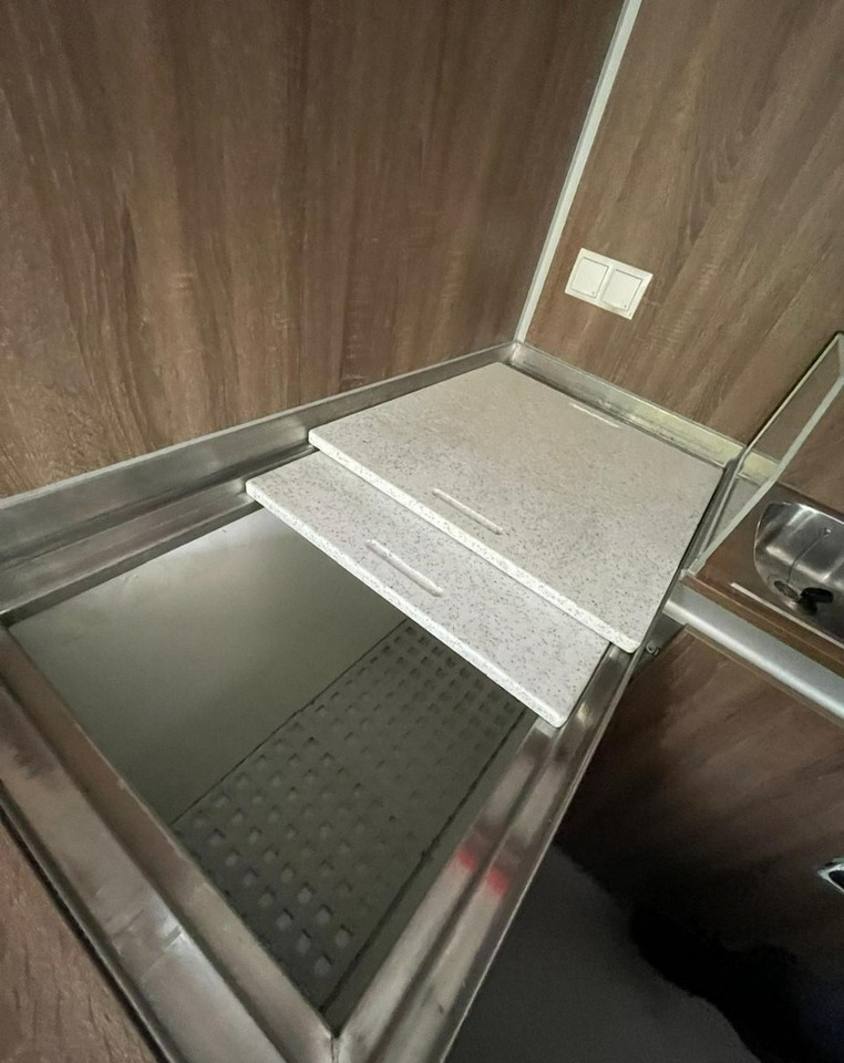 Fiat Ducato Autosklep Gastronomiczny Food Truck Foodtruck sklep W-zasil 2018 BOR - Tovornjak s hrano: slika 5 Fiat Ducato Autosklep Gastronomiczny Food Truck Foodtruck sklep W-zasil 2018 BOR - Tovornjak s hrano: slika 5