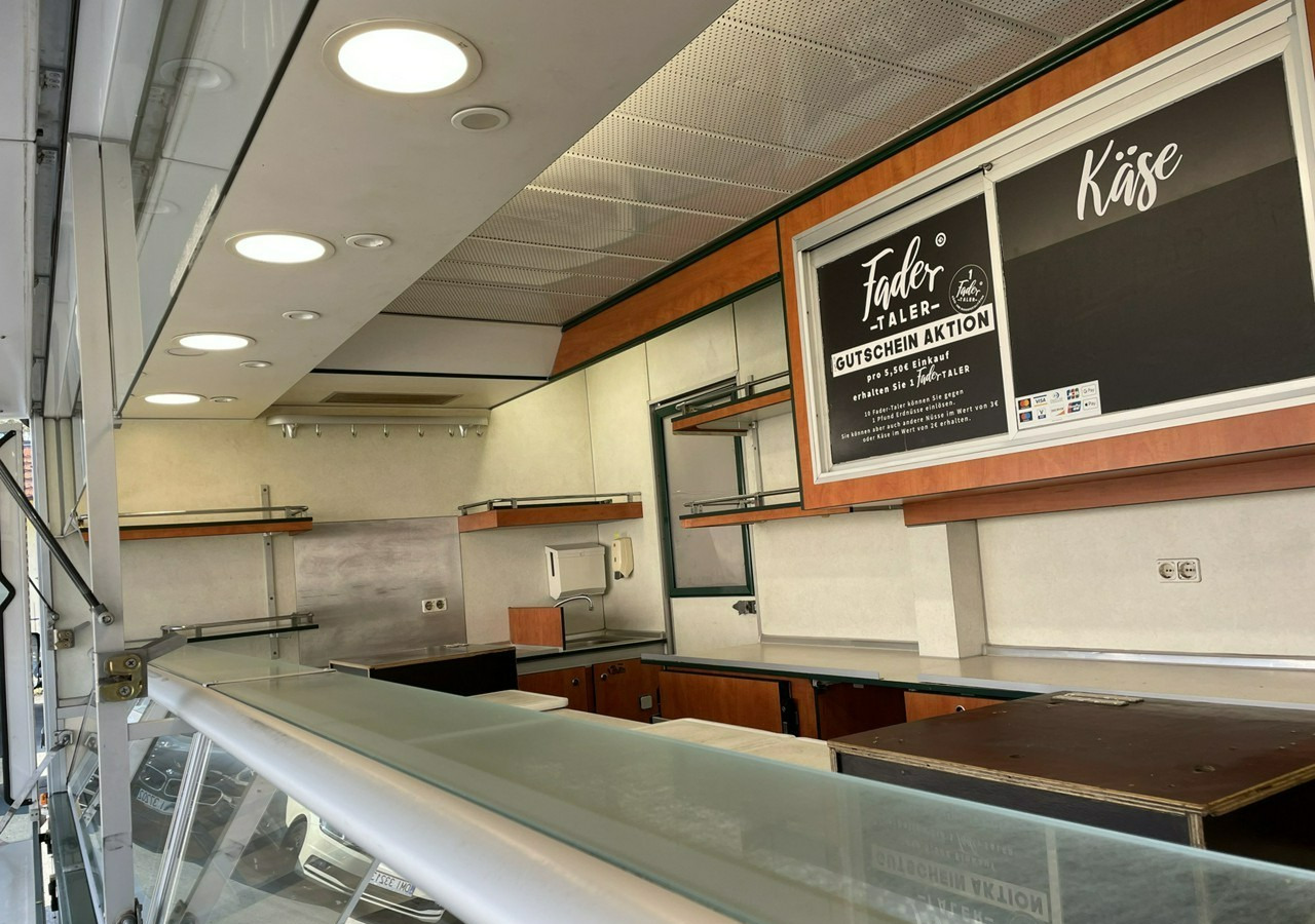Fiat Ducato Autosklep mięso Gastronomiczny Food Truck Foodtruck sklep bar Borco - Tovornjak s hrano, Dostavno vozilo: slika 3 Fiat Ducato Autosklep mięso Gastronomiczny Food Truck Foodtruck sklep bar Borco - Tovornjak s hrano, Dostavno vozilo: slika 3