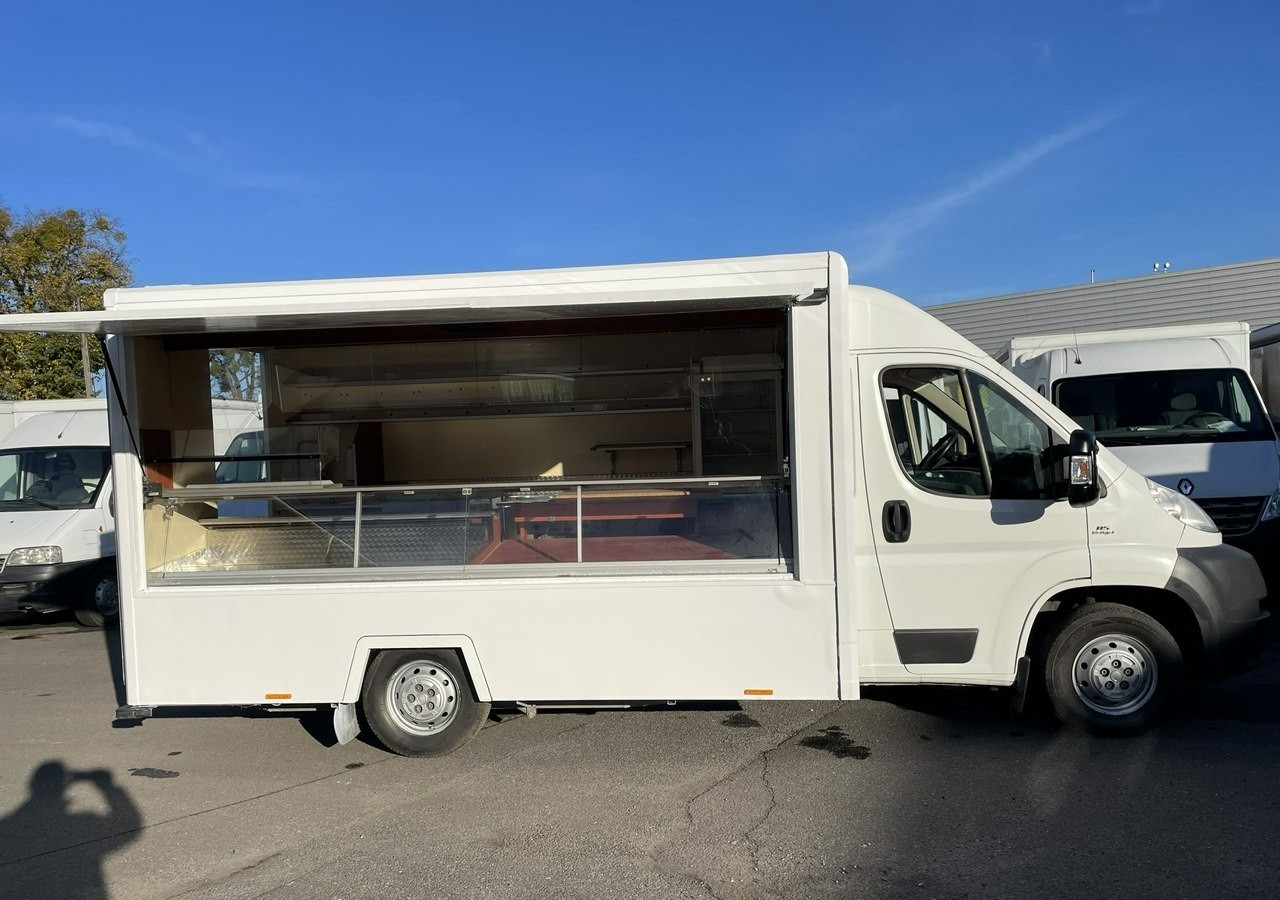 Fiat Ducato Autosklep wędlin Gastronomiczna food truck foodtruck sklep 118tkm 20 - Tovornjak s hrano: slika 4 Fiat Ducato Autosklep wędlin Gastronomiczna food truck foodtruck sklep 118tkm 20 - Tovornjak s hrano: slika 4