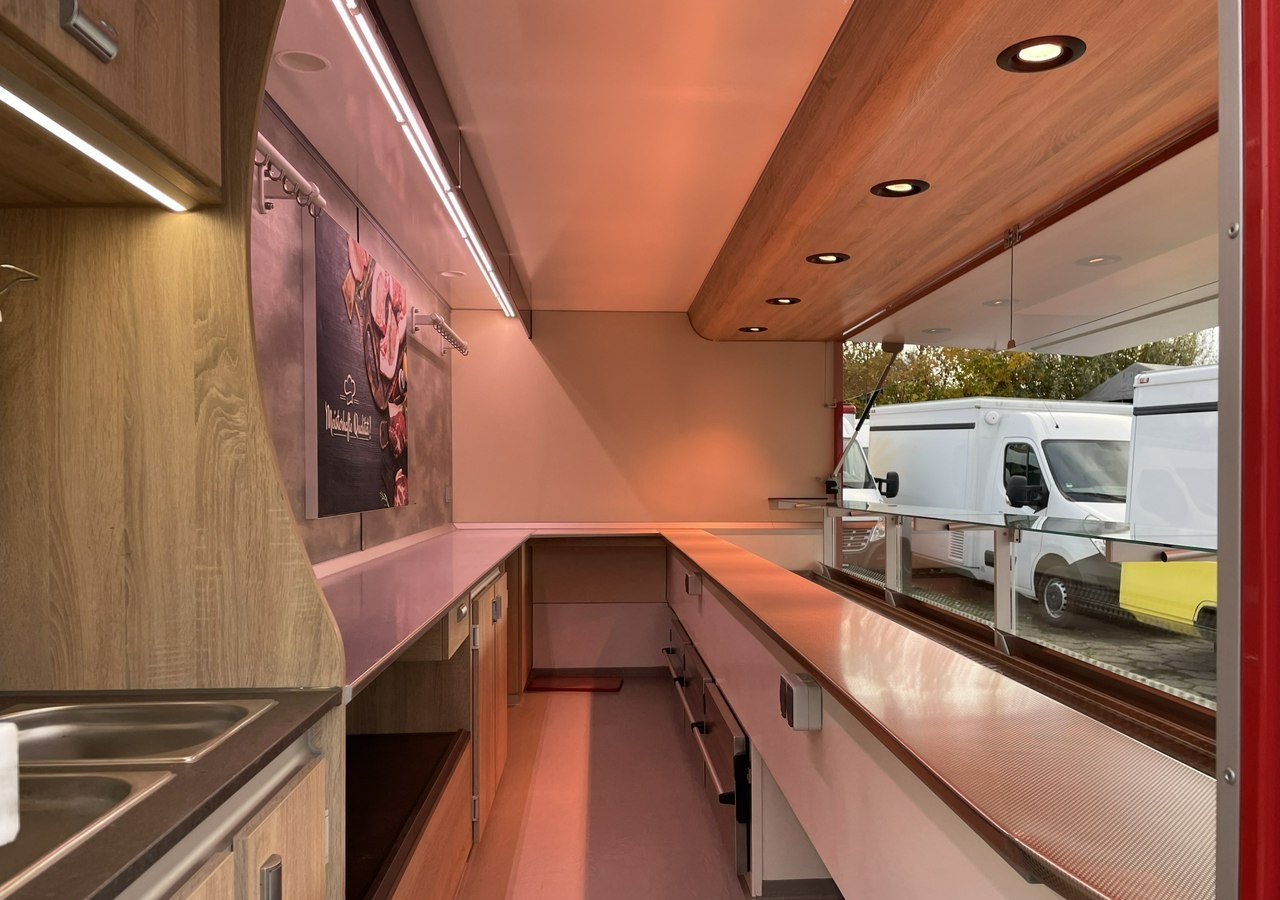 Fiat Ducato Autosklep wędlin Gastronomiczna food truck foodtruck sklep Borco 202 - Tovornjak s hrano: slika 4 Fiat Ducato Autosklep wędlin Gastronomiczna food truck foodtruck sklep Borco 202 - Tovornjak s hrano: slika 4