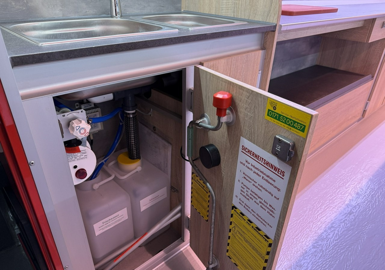 Fiat Ducato Autosklep wędlin Gastronomiczna food truck foodtruck sklep Borco 202 - Tovornjak s hrano: slika 5 Fiat Ducato Autosklep wędlin Gastronomiczna food truck foodtruck sklep Borco 202 - Tovornjak s hrano: slika 5