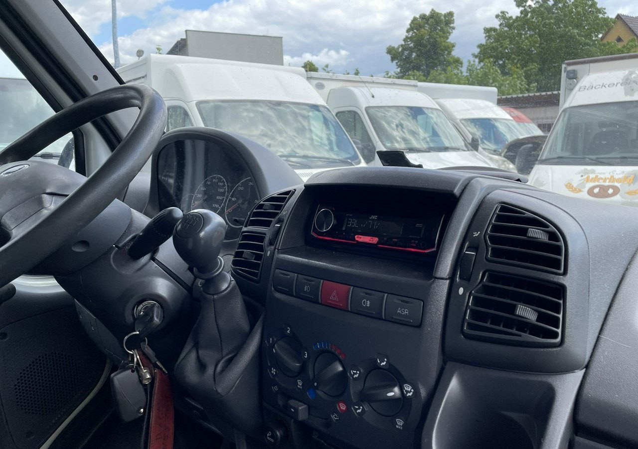 Tovornjak s hrano Fiat Ducato Autosklep wędlin Gastronomiczny Food Truck Foodtruck Sklep Borco: slika 19