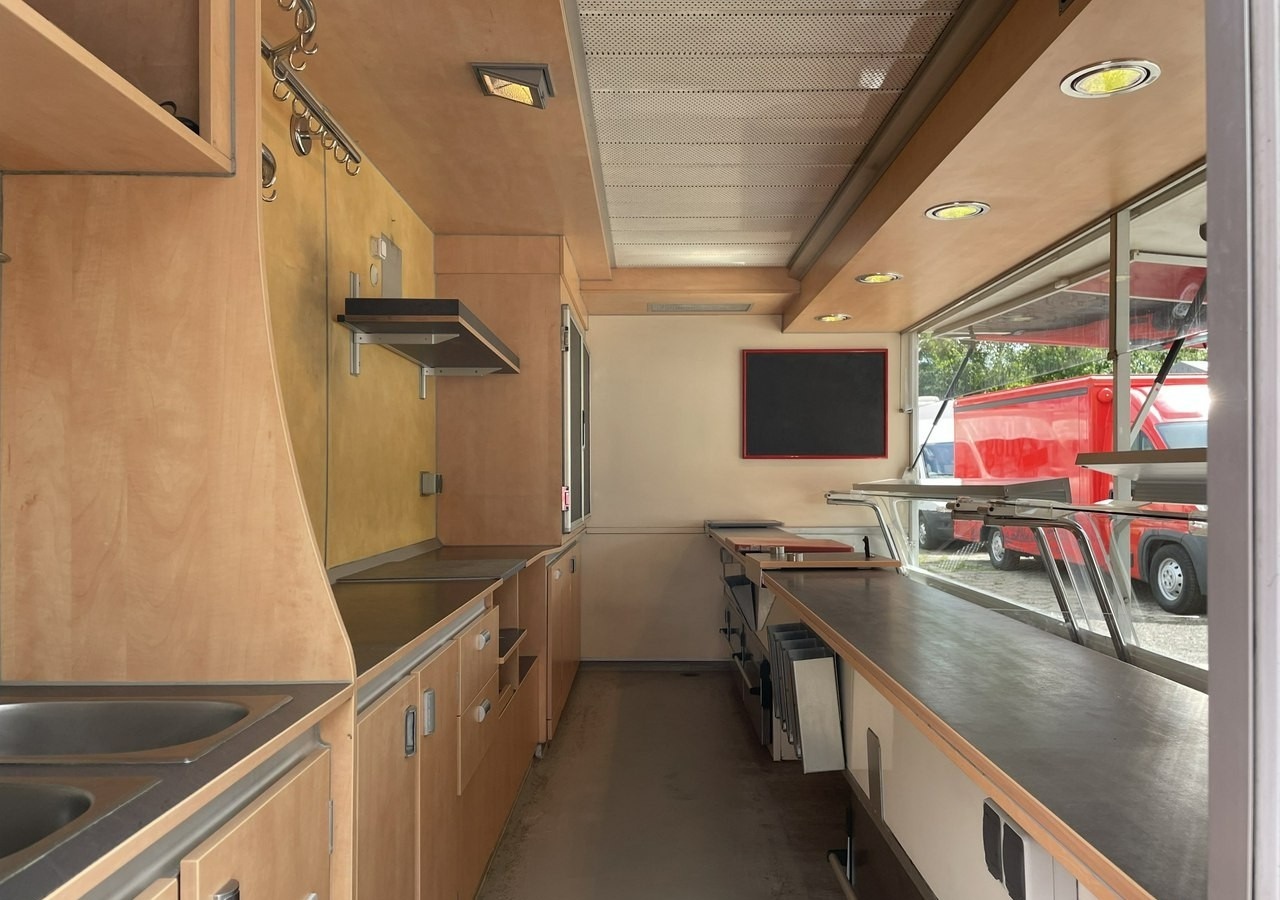 Fiat Ducato Autosklep wędlin Gastronomiczny Food Truck Foodtruck Sklep Borco - Tovornjak s hrano: slika 2 Fiat Ducato Autosklep wędlin Gastronomiczny Food Truck Foodtruck Sklep Borco - Tovornjak s hrano: slika 2