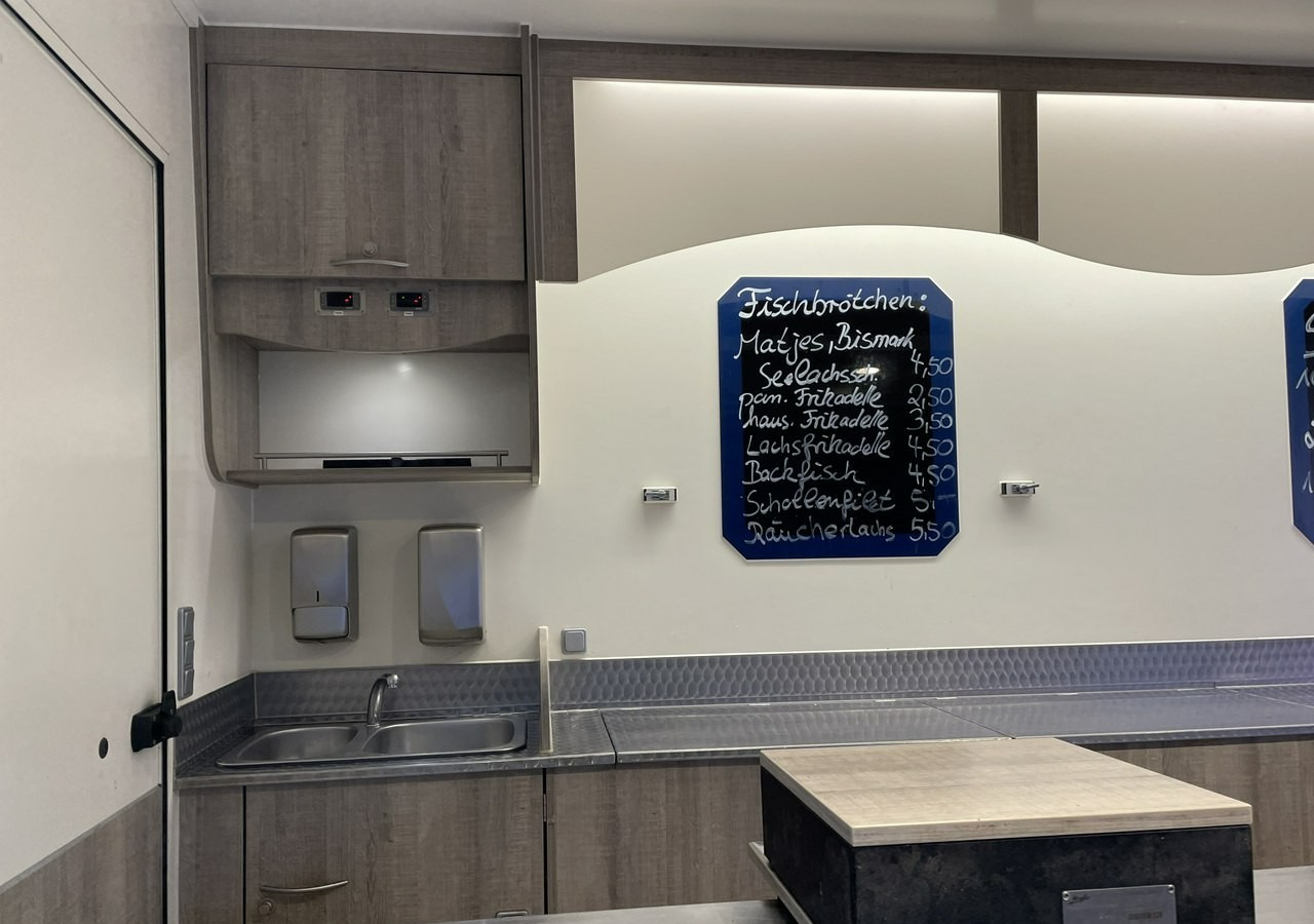 Fiat Ducato Autosklep wędlin Ryb Gastronomiczny Food Truck Foodtruck 116tkm 201 - Tovornjak s hrano: slika 4 Fiat Ducato Autosklep wędlin Ryb Gastronomiczny Food Truck Foodtruck 116tkm 201 - Tovornjak s hrano: slika 4