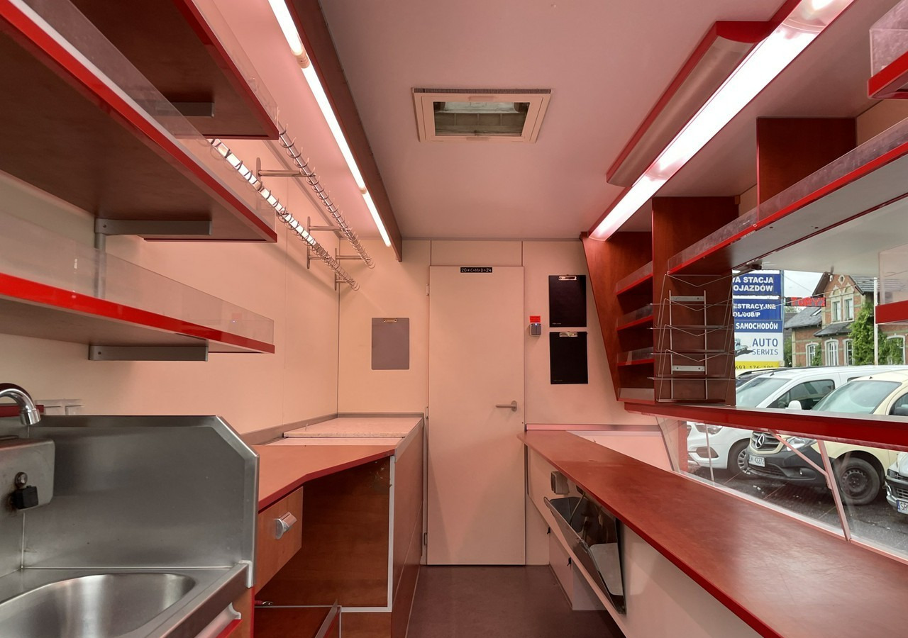 Fiat Ducato Ducato Autosklep wędlin Gastronomiczny Food Truck Foodtruck Borco201 - Tovornjak s hrano: slika 3 Fiat Ducato Ducato Autosklep wędlin Gastronomiczny Food Truck Foodtruck Borco201 - Tovornjak s hrano: slika 3