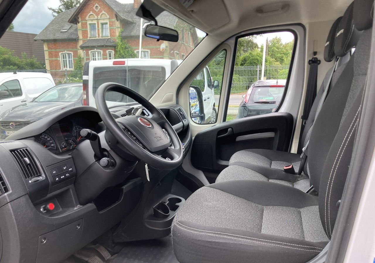 Fiat Ducato FIAT Ducato Max 2,3-180KM Skrzynia Rama Klima Navi 2021 - Dostavno vozilo s kesonom: slika 3 Fiat Ducato FIAT Ducato Max 2,3-180KM Skrzynia Rama Klima Navi 2021 - Dostavno vozilo s kesonom: slika 3
