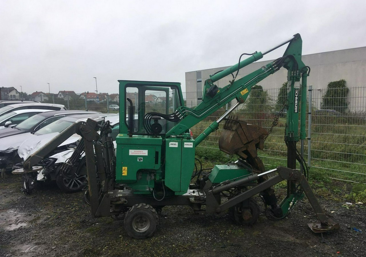 Fiat Ducato Koparka trzy kołowa Robo 350 - Mini bager: slika 1 Fiat Ducato Koparka trzy kołowa Robo 350 - Mini bager: slika 1