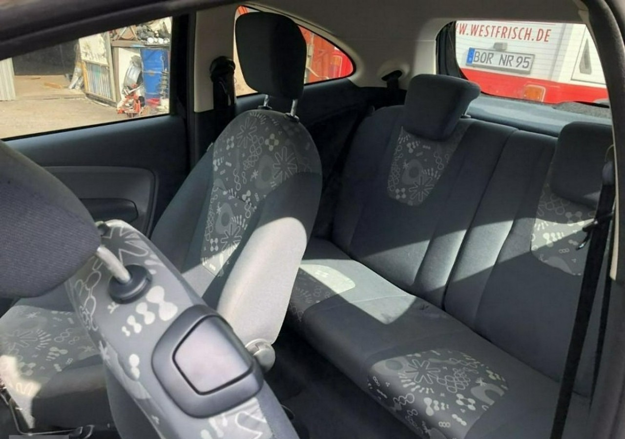 Kombilimuzina Ford KA II Ford KA 1,3 tdci 75KM 2012: slika 9