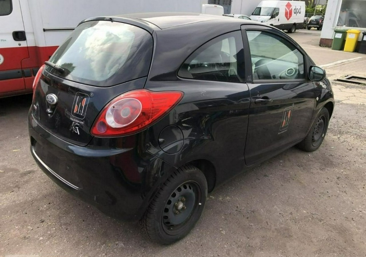 Ford KA II Ford KA 1,3 tdci 75KM 2012 - Kombilimuzina: slika 5 Ford KA II Ford KA 1,3 tdci 75KM 2012 - Kombilimuzina: slika 5