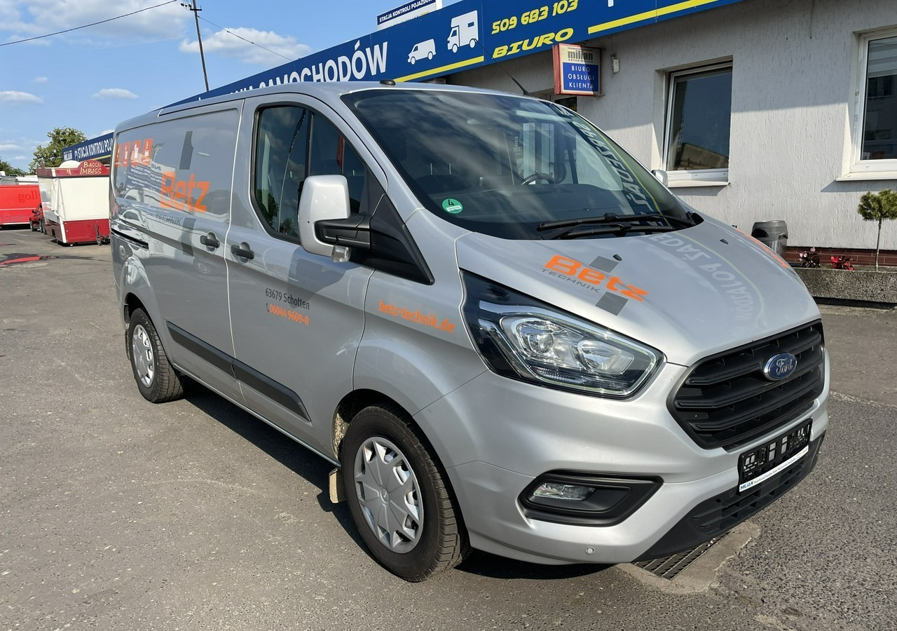 Ford Transit Transit Custom Ford Transit Custom 2.0-130KM AUTOMAT Klima Model 201 - Furgon: slika 1 Ford Transit Transit Custom Ford Transit Custom 2.0-130KM AUTOMAT Klima Model 201 - Furgon: slika 1