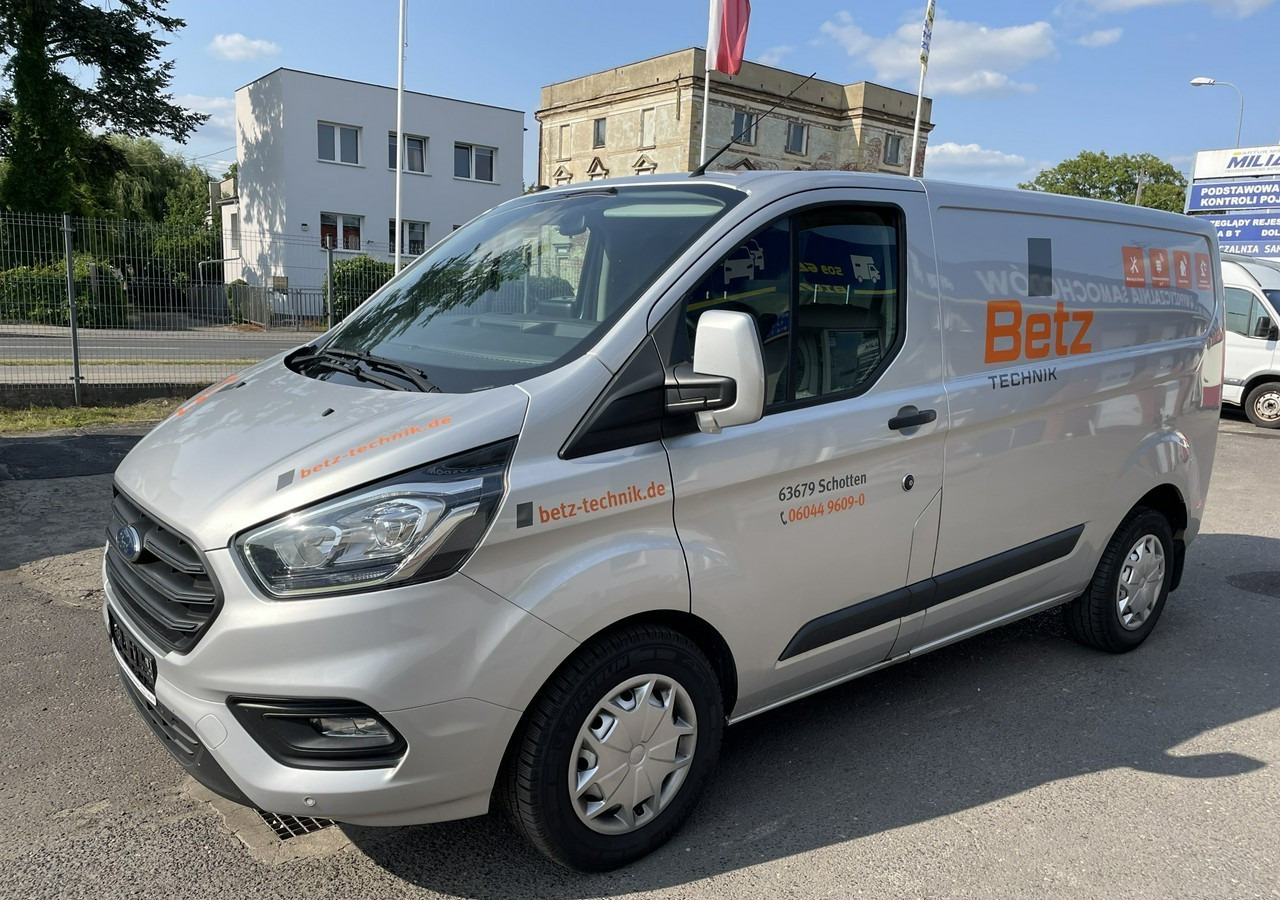 Ford Transit Transit Custom Ford Transit Custom 2.0-130KM AUTOMAT Klima Model 201 - Furgon: slika 2 Ford Transit Transit Custom Ford Transit Custom 2.0-130KM AUTOMAT Klima Model 201 - Furgon: slika 2