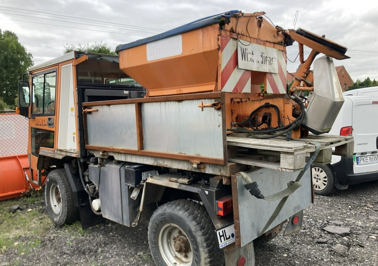 Inna Inny Hansa 4X4 pług posypywarka wywrotka - Vozilo za zimsko službo: slika 5 Inna Inny Hansa 4X4 pług posypywarka wywrotka - Vozilo za zimsko službo: slika 5