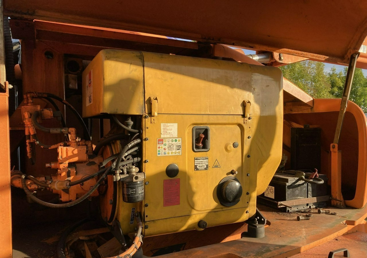 Teleskopska dvižna ploščad Inna Inny Podnośnik koszowy Haulotte H23 zwyżka 4x4 12082 mg 23 metrów: slika 13