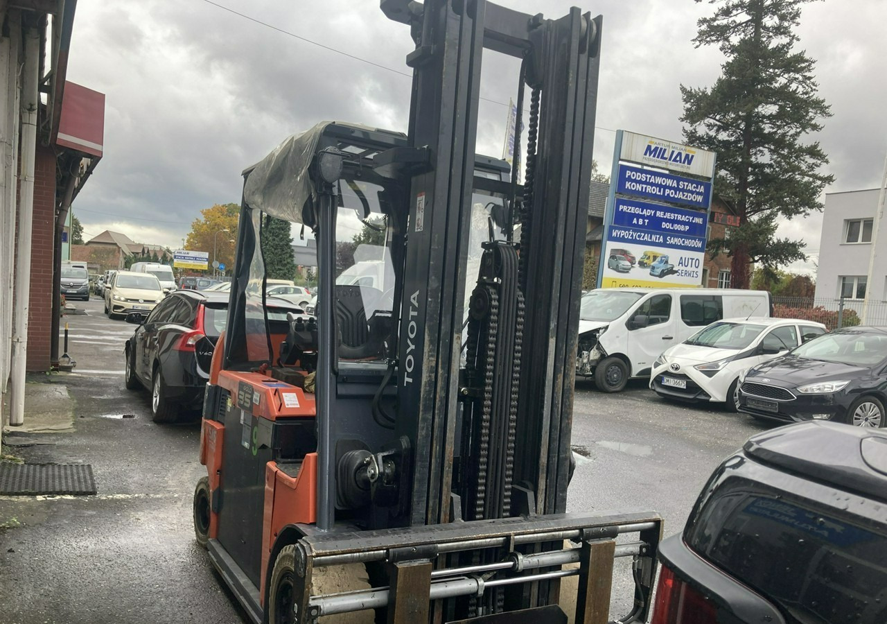 Inna Inny Toyota 7FBMF35 GOLD35 Wózek widłowy 2013 elektryczny - Električni viličar: slika 2 Inna Inny Toyota 7FBMF35 GOLD35 Wózek widłowy 2013 elektryczny - Električni viličar: slika 2