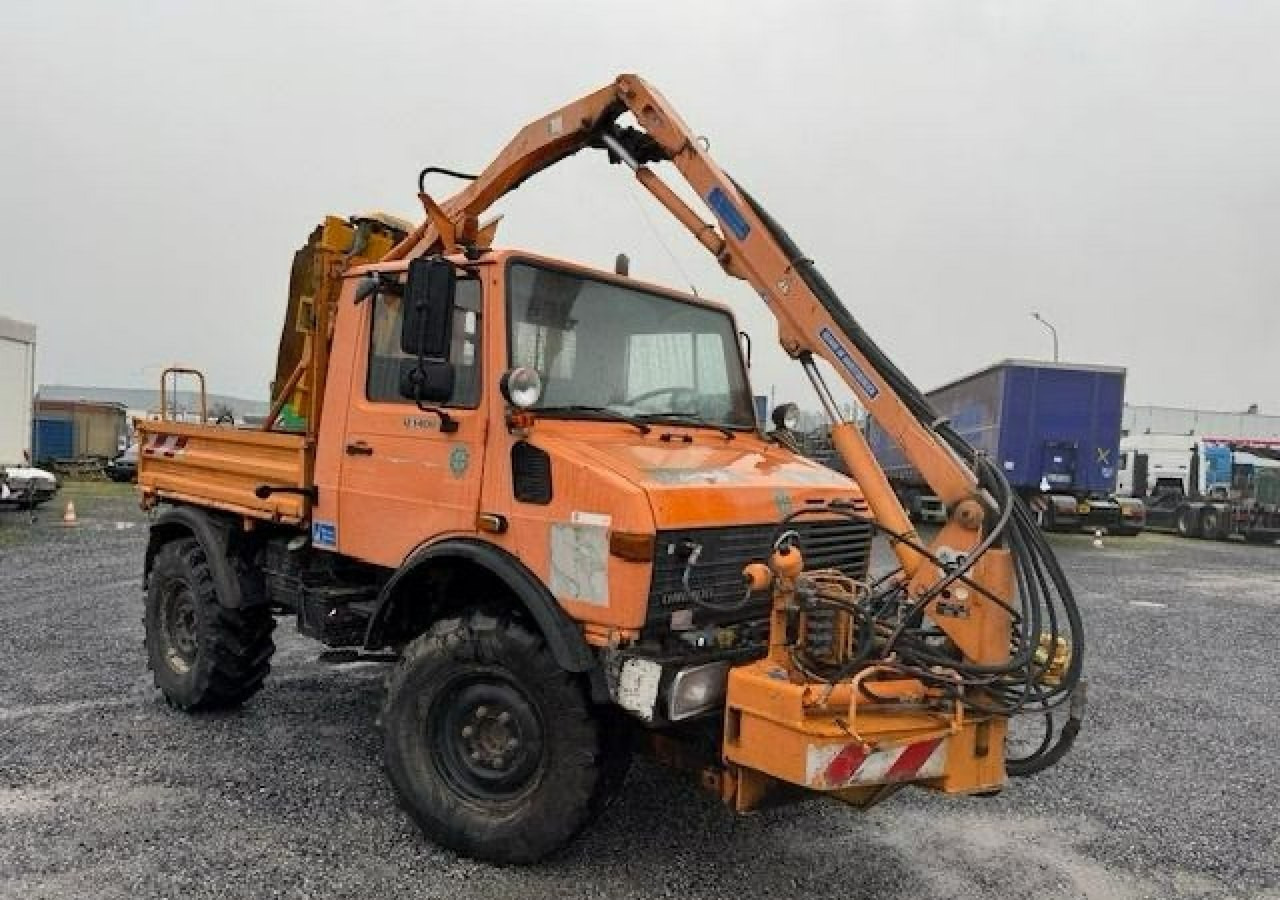 Inna Inny Unimog 4X4 Kosiarka bijakowa teleskopowa posypywarka pług odśnieżark - Tovornjak s kesonom, Komunalno/ Posebno vozilo: slika 1 Inna Inny Unimog 4X4 Kosiarka bijakowa teleskopowa posypywarka pług odśnieżark - Tovornjak s kesonom, Komunalno/ Posebno vozilo: slika 1