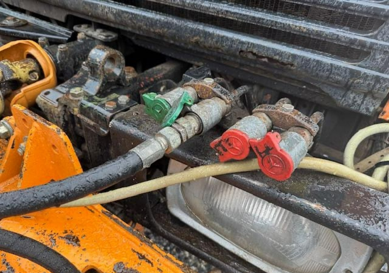 Inna Inny Unimog 1400 4X4 Kosiarka bijakowa teleskopowa - Komunalno/ Posebno vozilo: slika 5 Inna Inny Unimog 1400 4X4 Kosiarka bijakowa teleskopowa - Komunalno/ Posebno vozilo: slika 5