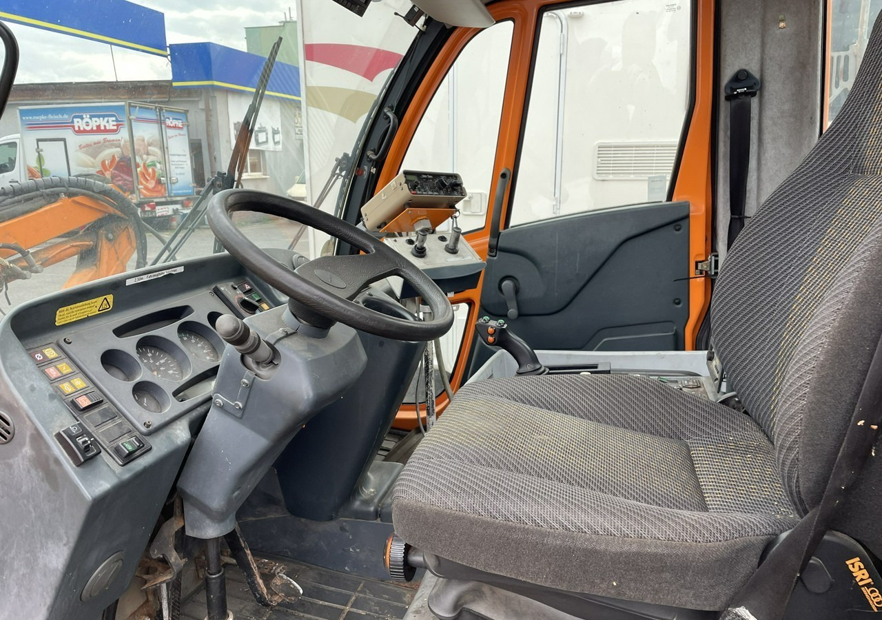 Multicar Inny Multicar Multicar M-3 Kosiarka Teleskopowa posypywarka pług 2008 lizing Multicar Inny Multicar Multicar M-3 Kosiarka Teleskopowa posypywarka pług 2008: slika 10