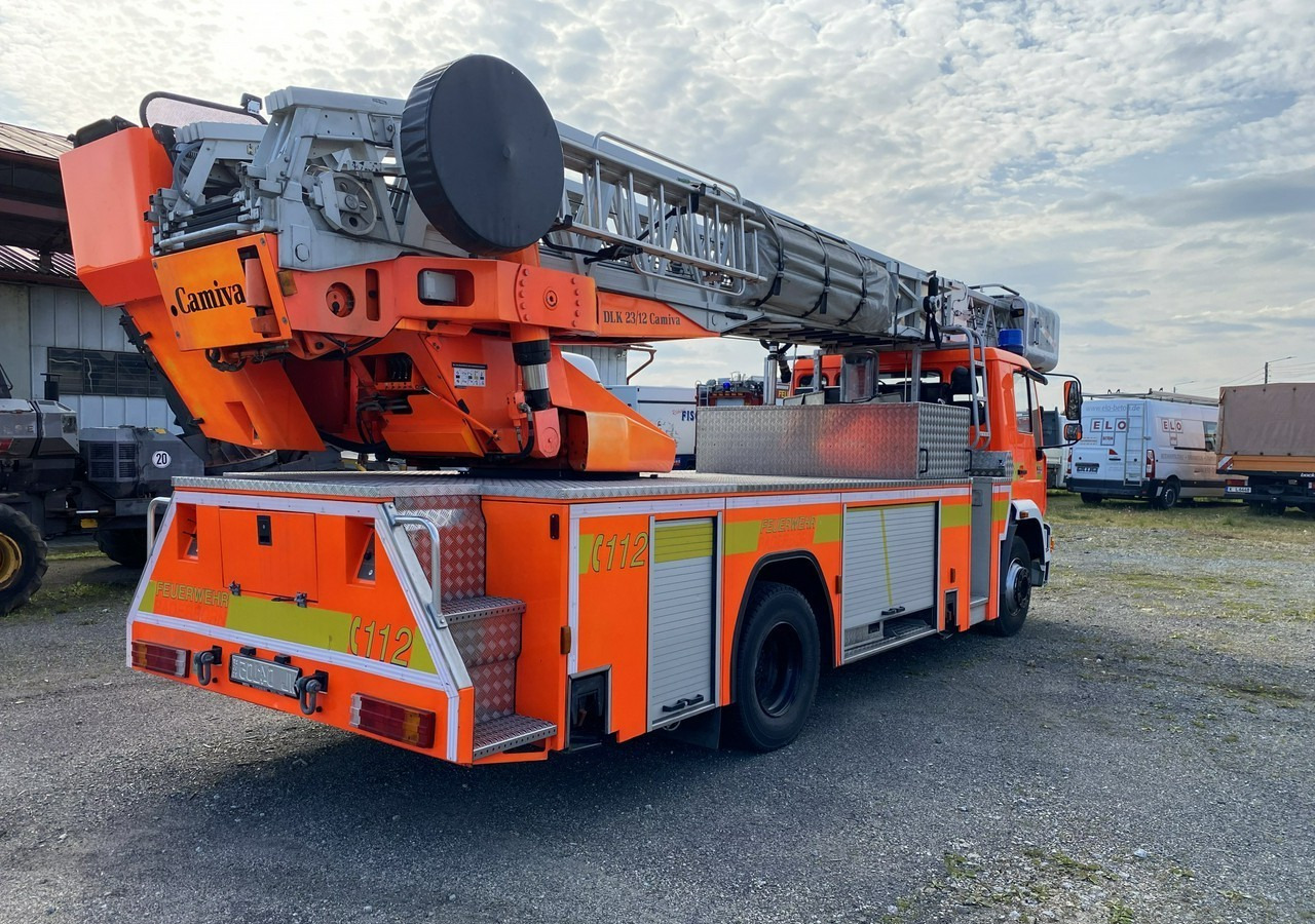 MAN Inny MAN MAN 15,264 Straż pożarna drabina Strażacka zwyżka 30metrów 1999 - Gasilsko vozilo: slika 3 MAN Inny MAN MAN 15,264 Straż pożarna drabina Strażacka zwyżka 30metrów 1999 - Gasilsko vozilo: slika 3