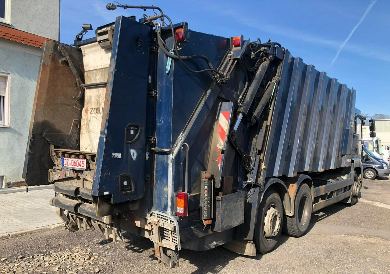 MAN TGA 26.320 Śmieciarka TGA 26.320 Śmieciarka Powerpress 525 FAUN 2008 - Smetarski tovornjak: slika 3 MAN TGA 26.320 Śmieciarka TGA 26.320 Śmieciarka Powerpress 525 FAUN 2008 - Smetarski tovornjak: slika 3