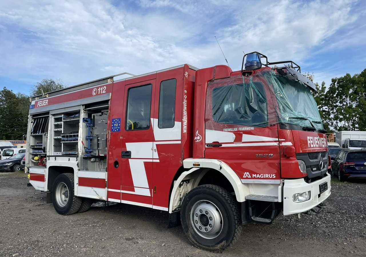Mercedes-Benz Atego Mercedes Atego 1529 LF20 Straż Pożarna 4X4 Wóż Strażacki 6647km M201 - Gasilsko vozilo: slika 4 Mercedes-Benz Atego Mercedes Atego 1529 LF20 Straż Pożarna 4X4 Wóż Strażacki 6647km M201 - Gasilsko vozilo: slika 4