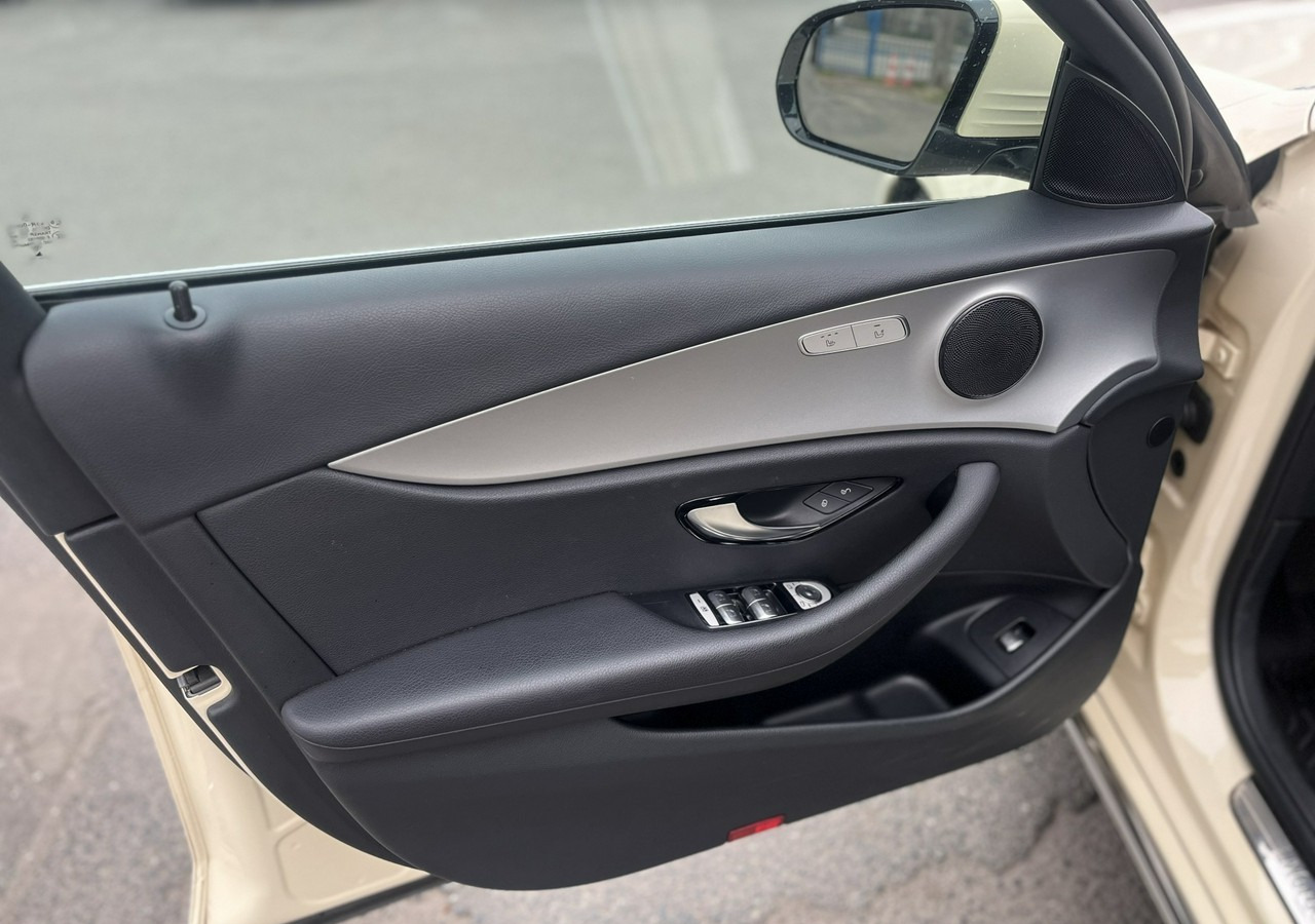 Mercedes-Benz Klasa E E220d T 9G-tronic 197KM Navi FullLed Kamera Asystent Model 2020 FV 2 - Avtomobil: slika 5 Mercedes-Benz Klasa E E220d T 9G-tronic 197KM Navi FullLed Kamera Asystent Model 2020 FV 2 - Avtomobil: slika 5