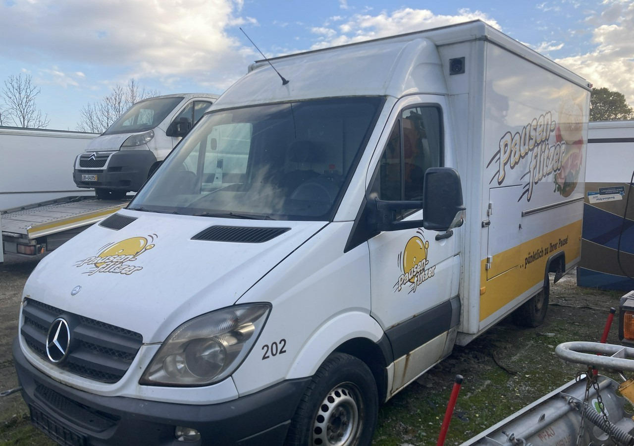 Mercedes-Benz Sprinter Autosklep Gastronomiczny Food Truck Foodtruck sklep bar 2009 Borco - Tovornjak s hrano: slika 4 Mercedes-Benz Sprinter Autosklep Gastronomiczny Food Truck Foodtruck sklep bar 2009 Borco - Tovornjak s hrano: slika 4