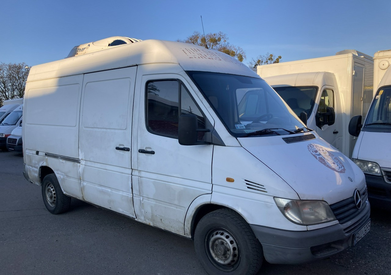 Mercedes-Benz Sprinter Sprinter 313 CDI Chłodnia -Mrożnia Kesstner - Hladilno vozilo: slika 1 Mercedes-Benz Sprinter Sprinter 313 CDI Chłodnia -Mrożnia Kesstner - Hladilno vozilo: slika 1