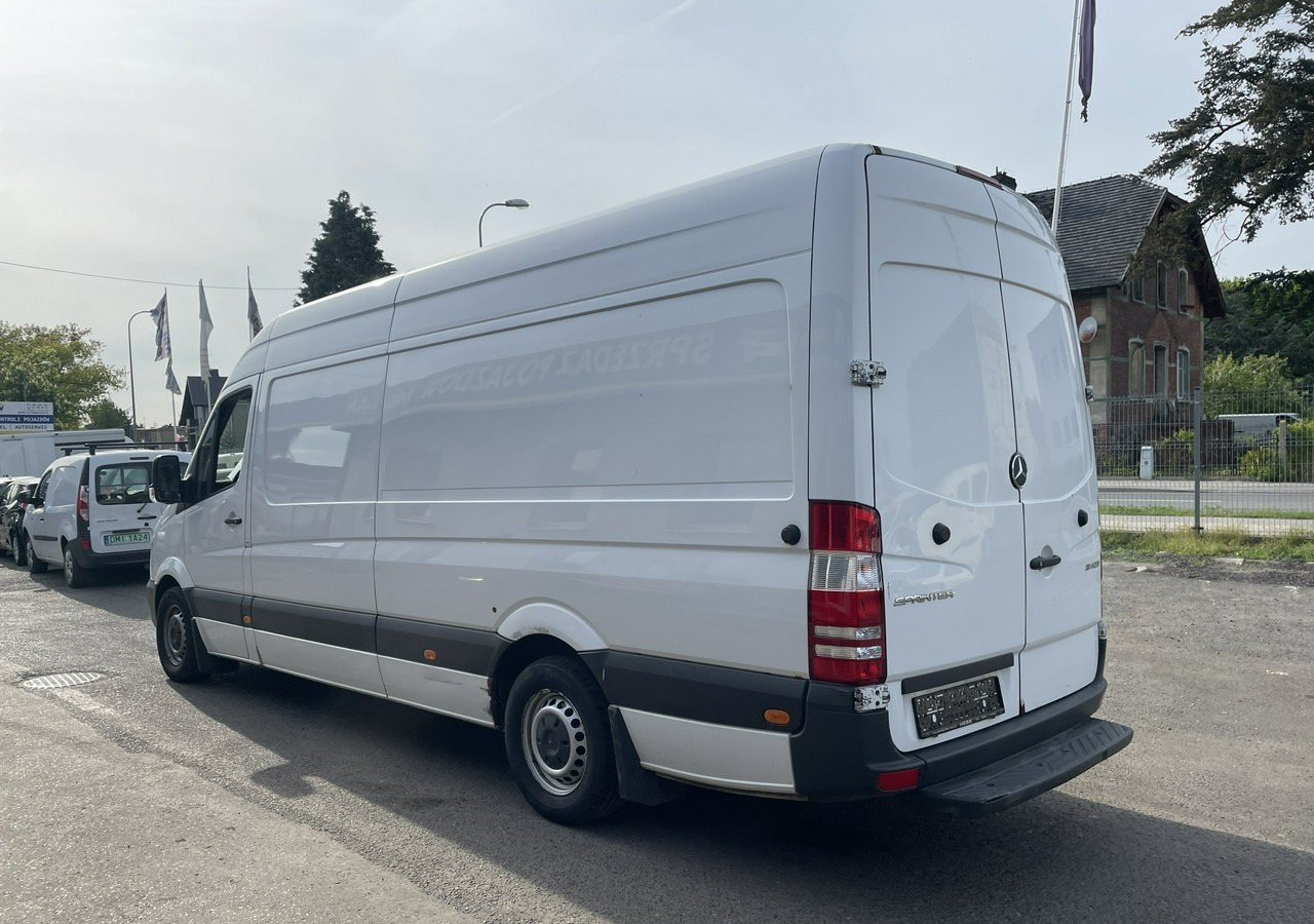 Mercedes-Benz Sprinter Sprinter 314 Maxi Model 2017 - Furgon: slika 4 Mercedes-Benz Sprinter Sprinter 314 Maxi Model 2017 - Furgon: slika 4