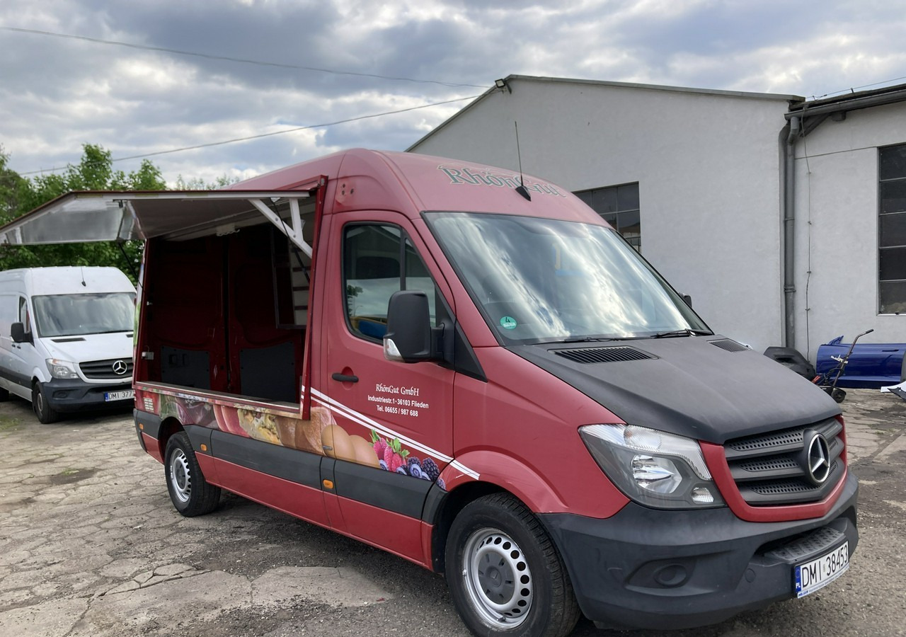 Mercedes-Benz Sprinter Sprinter Autosklep sklep bar Gastronomiczny Food Truck Foodtruck 201 - Tovornjak s hrano: slika 5 Mercedes-Benz Sprinter Sprinter Autosklep sklep bar Gastronomiczny Food Truck Foodtruck 201 - Tovornjak s hrano: slika 5