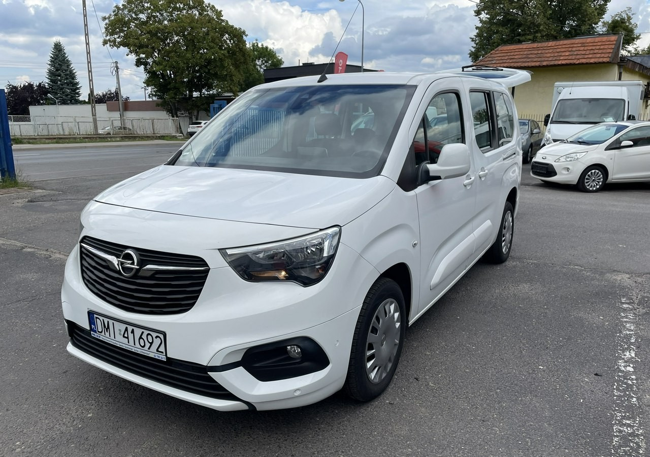 Opel Combo IV Combo Life Combo Life Maxi Niepełnosprawnych inwalida rampa PFRON Model - Avtomobil: slika 5 Opel Combo IV Combo Life Combo Life Maxi Niepełnosprawnych inwalida rampa PFRON Model - Avtomobil: slika 5