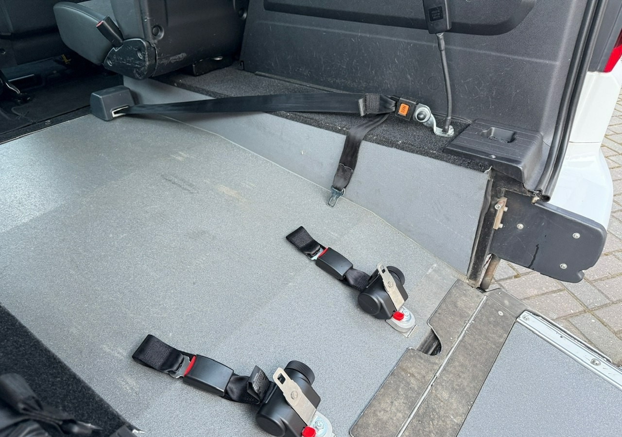 Opel Combo IV Combo Life Combo do przewozu Niepełnosprawnych inwalida rampa Model 2021 - Avtomobil: slika 5 Opel Combo IV Combo Life Combo do przewozu Niepełnosprawnych inwalida rampa Model 2021 - Avtomobil: slika 5