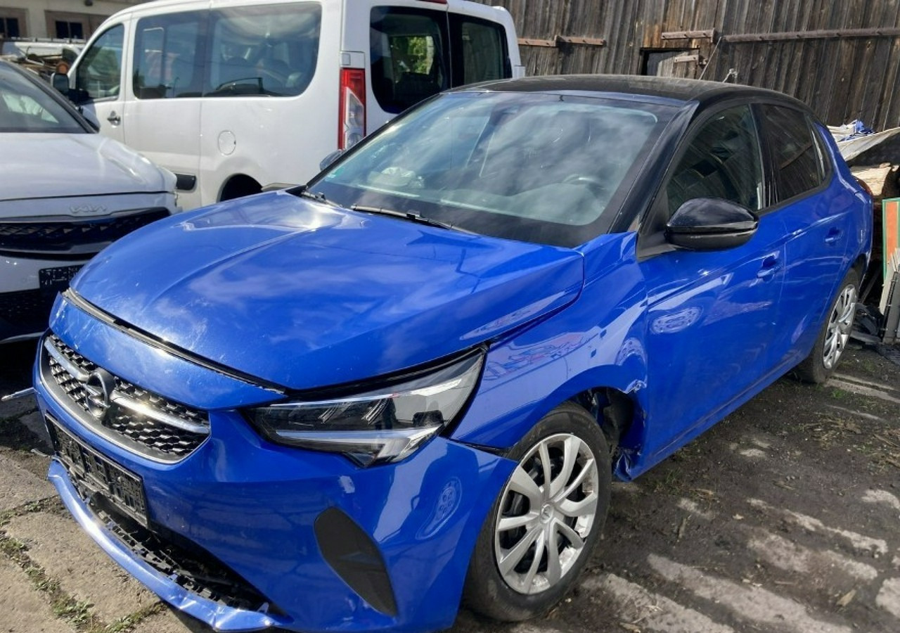 Opel Corsa F 1.2 Ecotec 102KM Klima Navi Kamera 2022 - Kombilimuzina: slika 1 Opel Corsa F 1.2 Ecotec 102KM Klima Navi Kamera 2022 - Kombilimuzina: slika 1